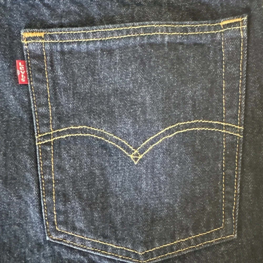 Levi's 517 Jeans Mens 38x30 Blue Bootcut Denim Dark Wash Classic Fit #916
